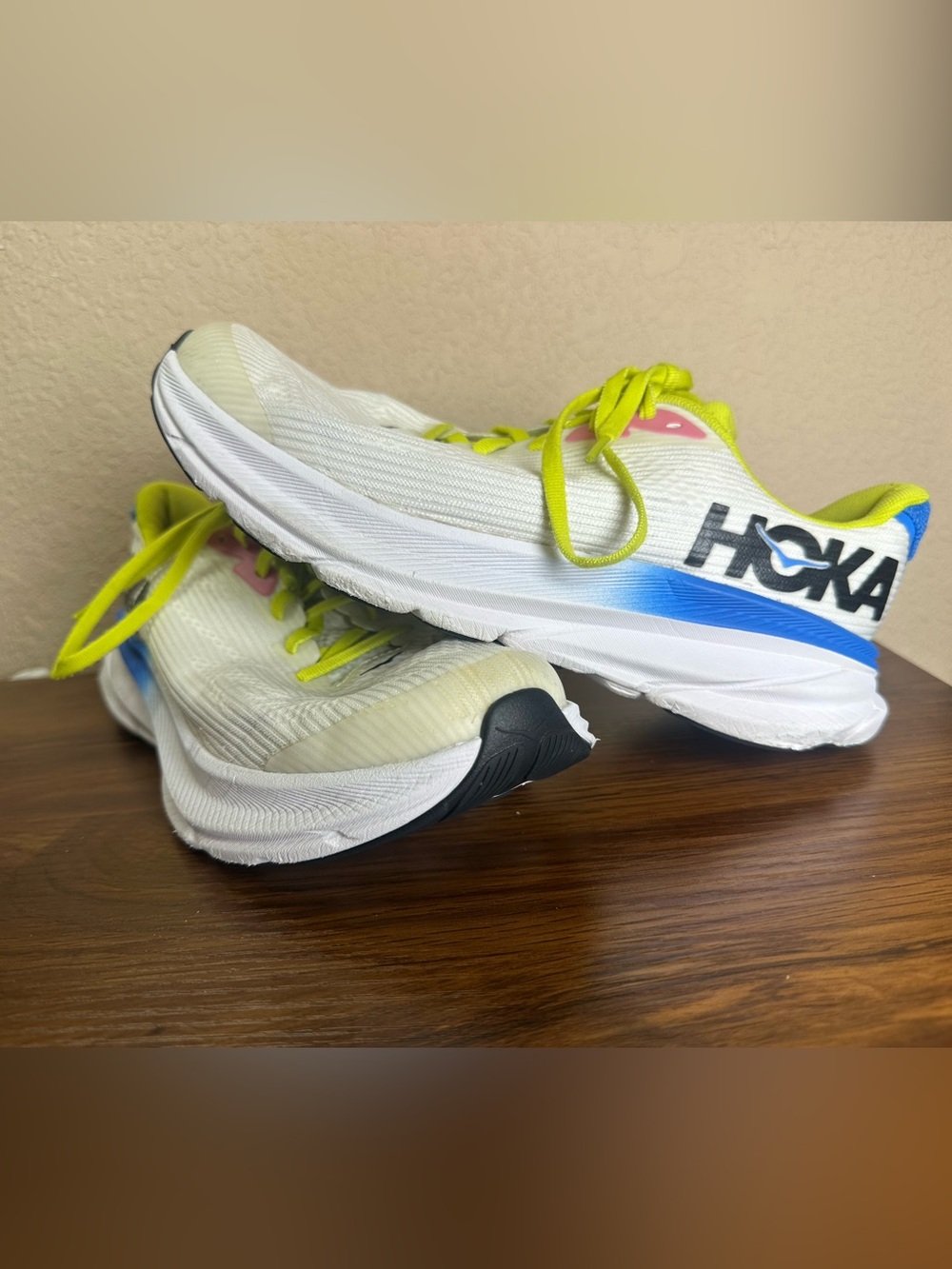 HOKA Clifton 9 Women’s Running Shoes Blanc De Blanc Virtual Blue Sz 7